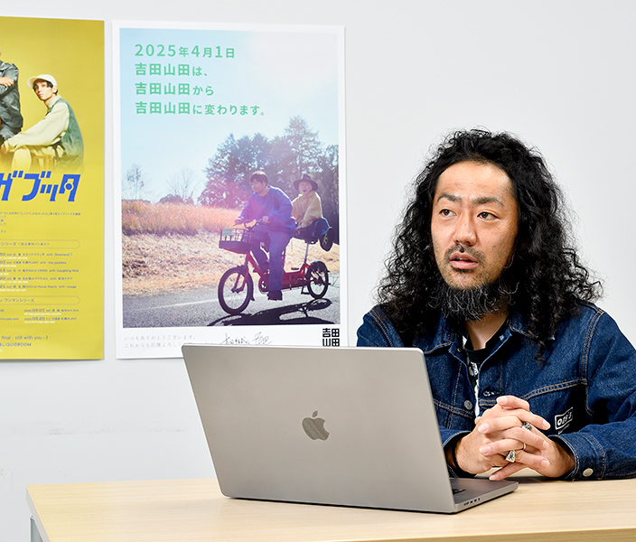 小林亮介