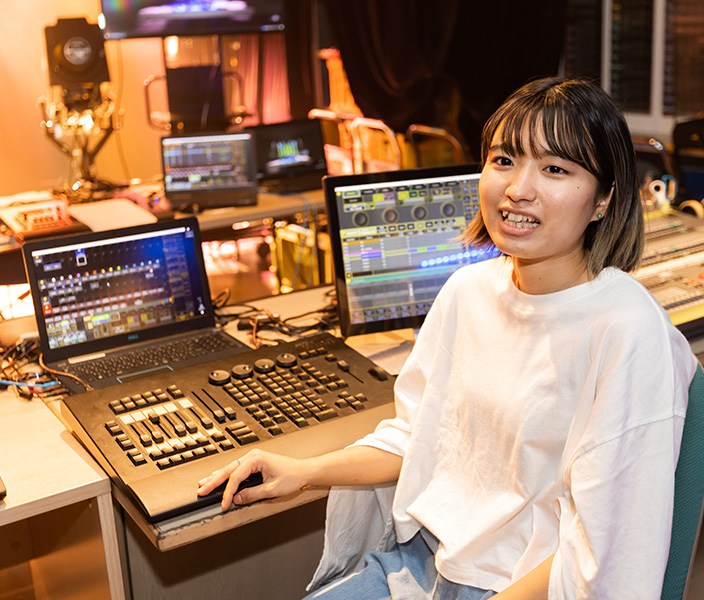 石櫃優奈