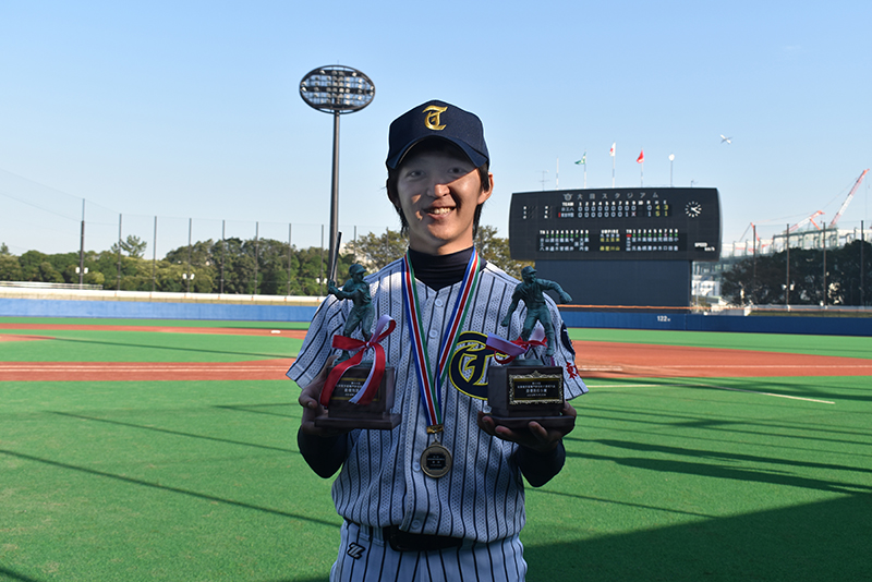 大会MVPと最優秀投手賞のダブル受賞を果たした放送音響科1年の金井 渉さん