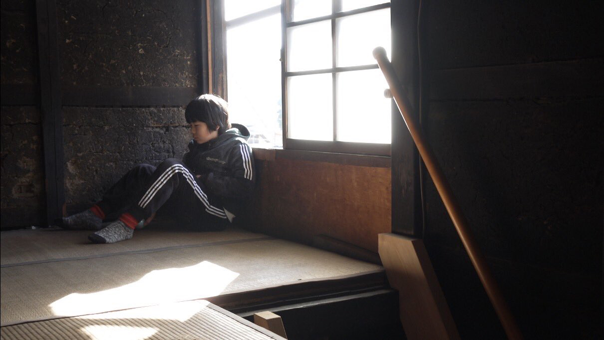 『泥中に立つ』監督：中村瞭太