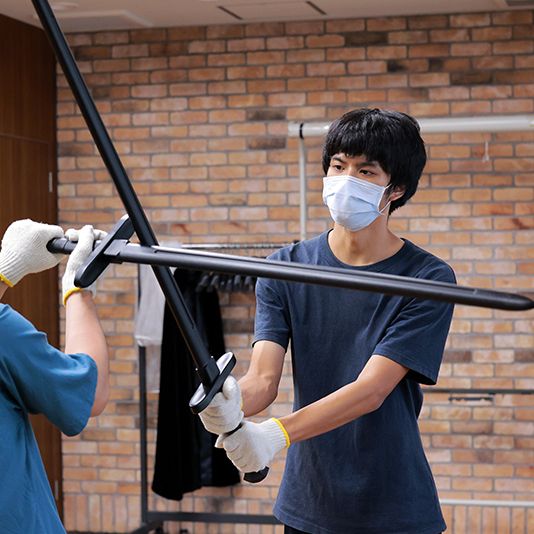 ファンタジーの戦闘シーンをリアルに書くために！小説創作科が「西洋剣術」を体験