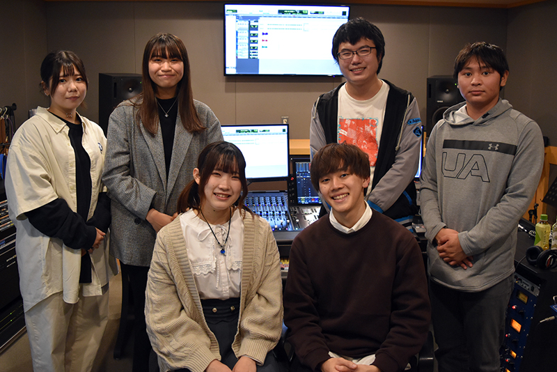 無事レコーディング終了!3学科みんなで「おつかれさまでした~♪」