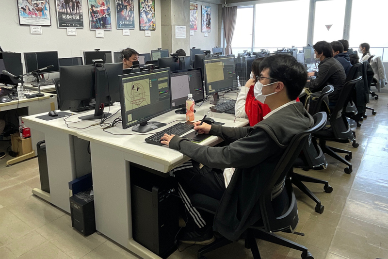 ２日目の後半は、ワークショップ形式で、各自が簡単なビデオコンテを制作しました。