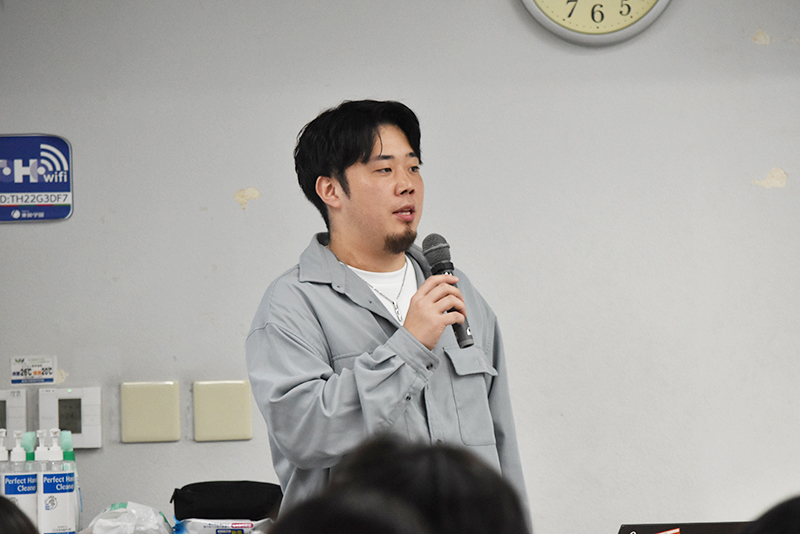 （株）日テレ アックスオンの増田廉さんをお招きして実施した、放送芸術科の「業界特別講座」