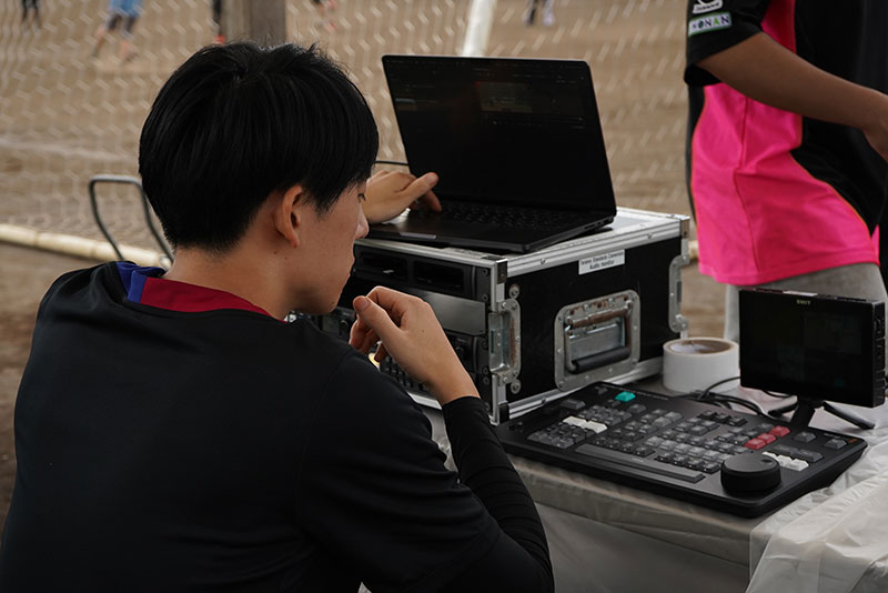 東放学園専門学校ではリプレイ機材を使用してのビデオ判定も！