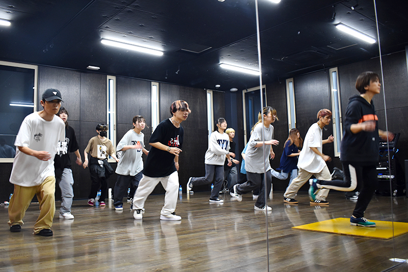 繰り返しステップを踏むことで、リズムが合ってきた!