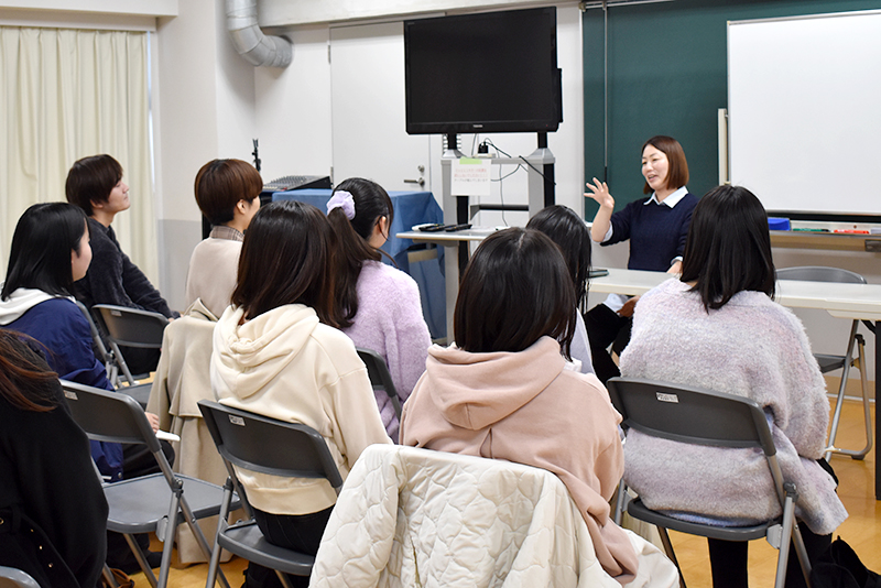 大手芸能事務所 トライストーン・エンタテイメントのマネージャーによる「特別講座」を実施！