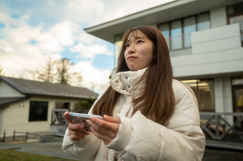スマホのアプリでドローンを操作