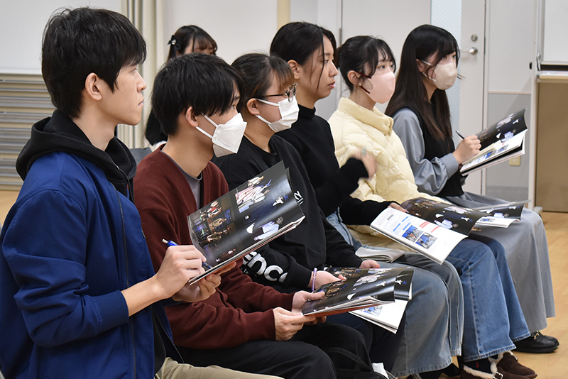 “アナ学”「進路の日」に劇団プロダクション養成所説明会と企業説明会を開催！