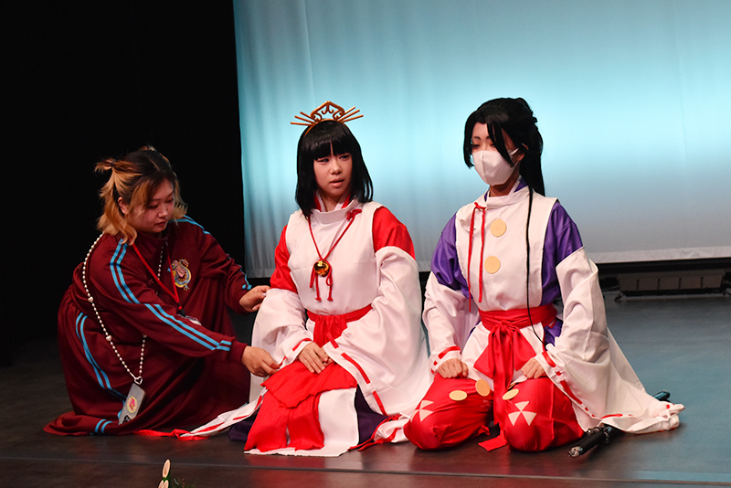 配信クリエイター科でキャラクターになりきり撮影会「コスプレ入門」を開催