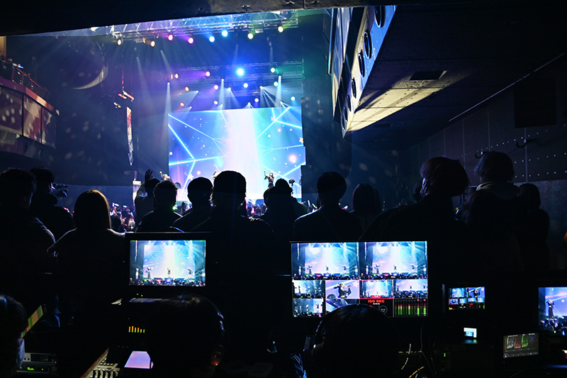 学生がChegoのワンマンライブの映像技術スタッフとして参加！