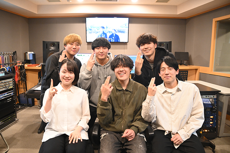 放送技術科と声優科がコラボ！山中湖PR番組のナレーション録りを実施