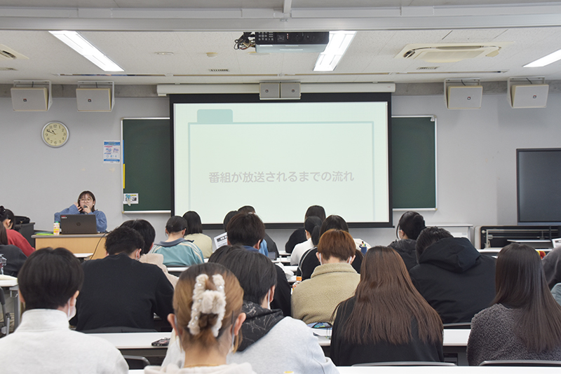 バラエティ番組制作スタッフの仕事を解説！放送芸術科の「業界特別講座」