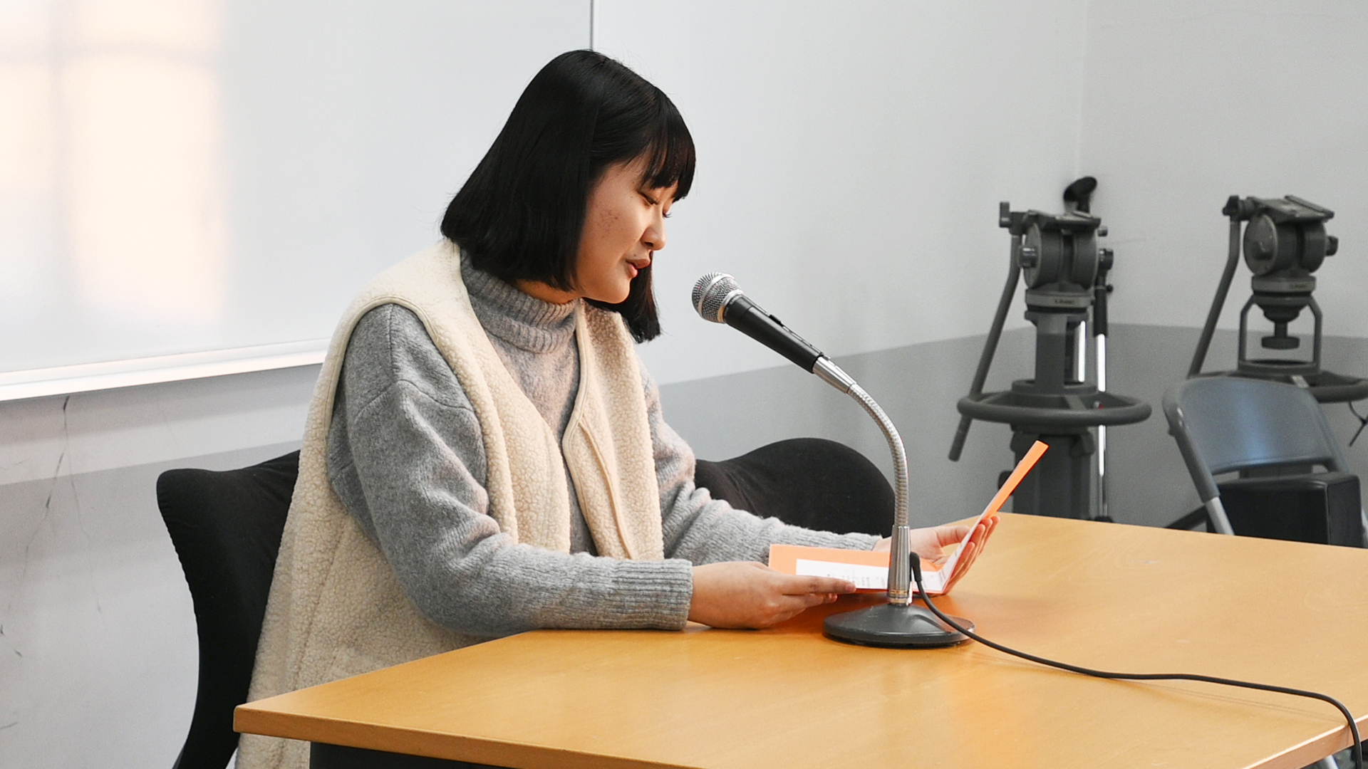 各自で準備した作品を聞いている人に伝わるように朗読！