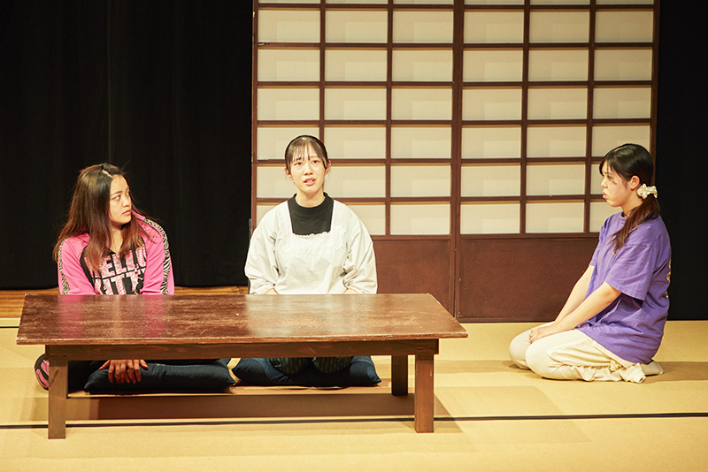 卒業公演『まほろば』の様子