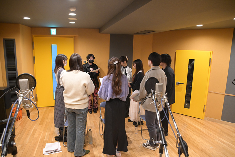 収録後のフィードバックもしっかりと行います