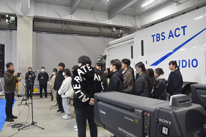（株）TBSアクトの中継車見学にうかがいました！
