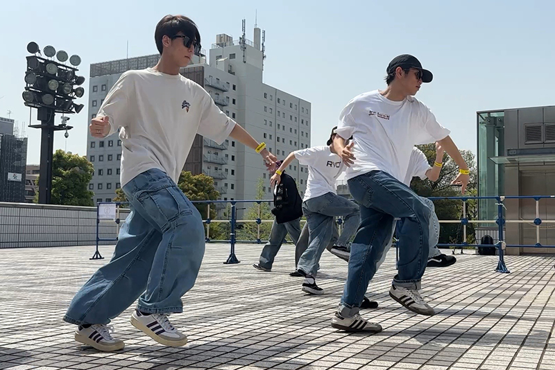 今年は、SETO先生に振付をご担当いただきました!当日も本番まで練習を重ねるTaG Crewのメンバー