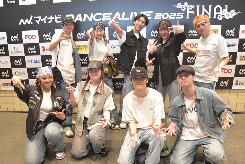 TaG CrewのメンバーとSETO先生で記念撮影！おつかれさまでした！