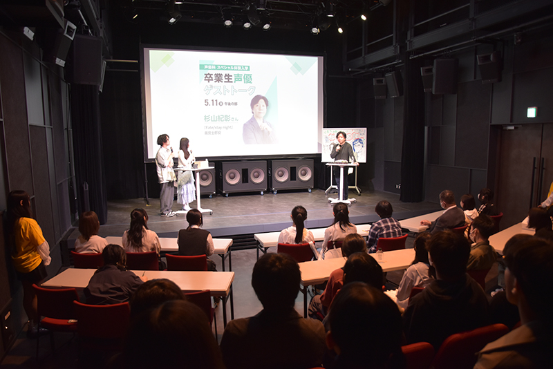 たくさんの参加者のみなさんからの質問に答えてくれました！