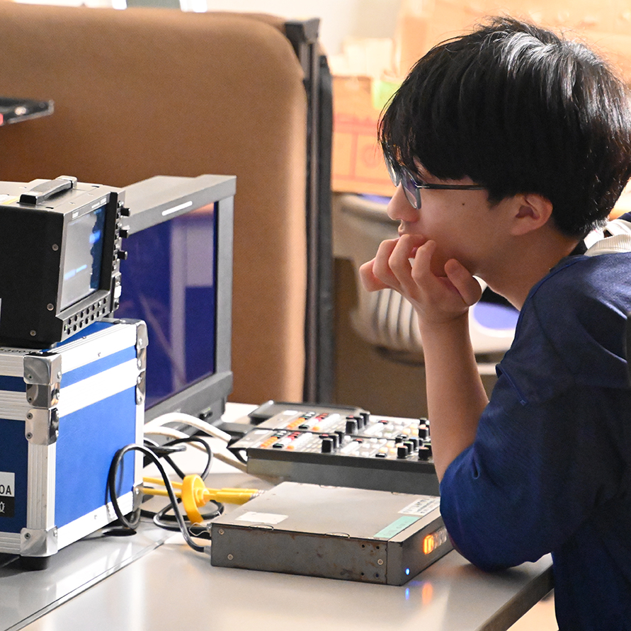 映像制作現場を支えるビデオエンジニアについて学ぶ！放送技術科「VE実習」