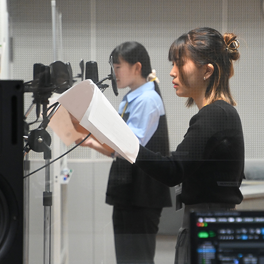 アニメプロデューサー・竹内宏彰さんによる声優科「プロ育成プロジェクト」最終選抜オーディションを実施しました