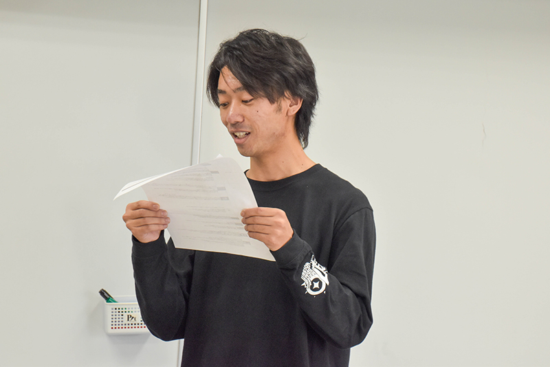 選ばれた学生が今後スタジアムでDJを担当します！