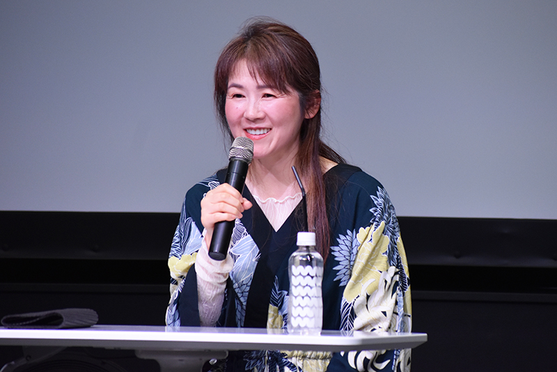 『3年Z組銀八先生』（10月放送予定）志村妙役、『プラネテス』田名部愛役、『BLEACH』四楓院夜一役、『犬夜叉』日暮かごめ役などで活躍中のゆきのさつきさんが来校！