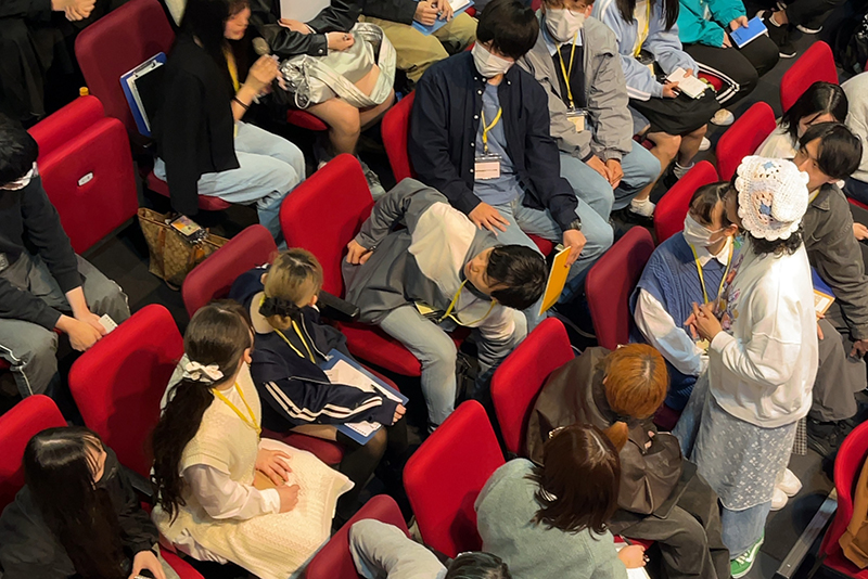 楽しい授業に学生たちも大盛り上がり！