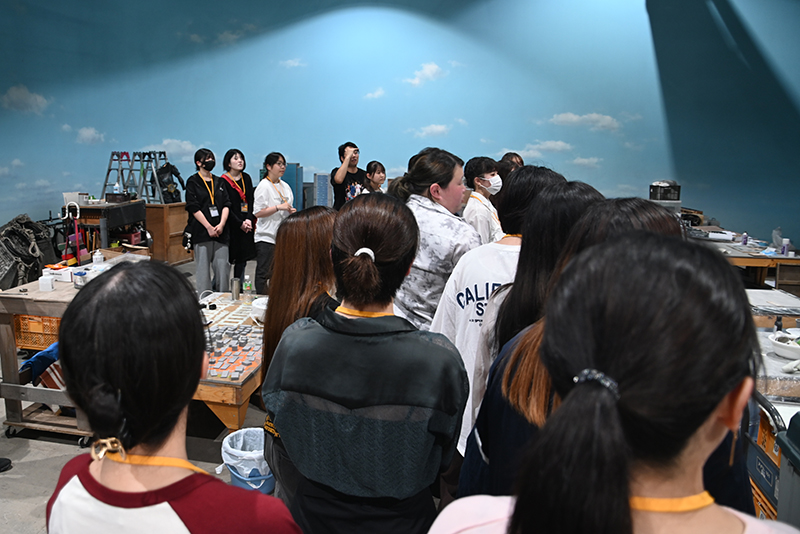 作業中のスタジオも見学