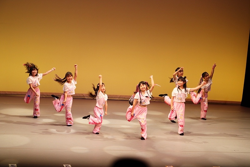 アナウンス科の学生が『第12回ジェリーフィッシュダンススタジオ発表会』のMC・影アナウンスを担当！