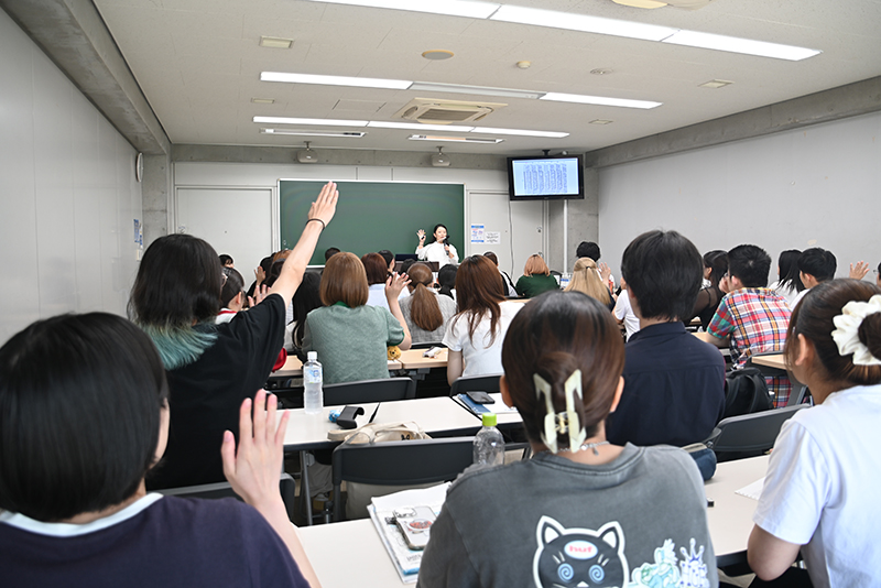1年生の夏からキャリアを考える！TBSスパークルによる「就職講座」