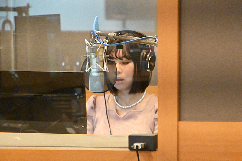 タイミングをあわせるのに苦戦！それでも、それぞれ個性あふれるナレーションに仕上げることができました！