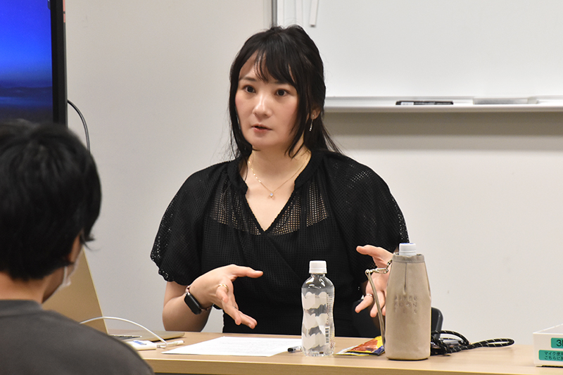 シナリオディレクター・あいざわあつこさん（(株)トライファクション代表取締役）