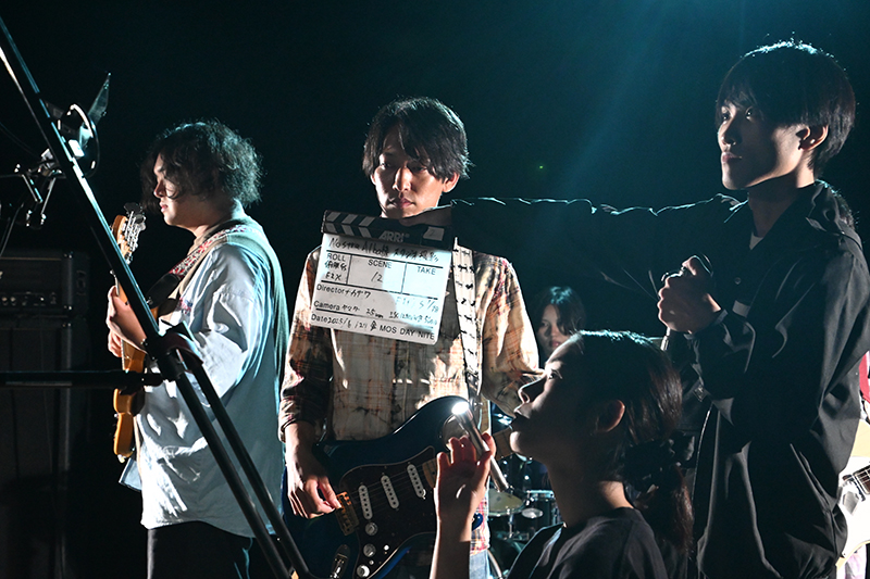 ポップロックバンド・NostraAlbaのMV『あなた』メイキング映像を公開！
