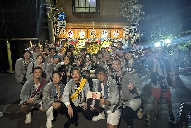 運営スタッフのみなさんと記念写真!おつかれさまでした!