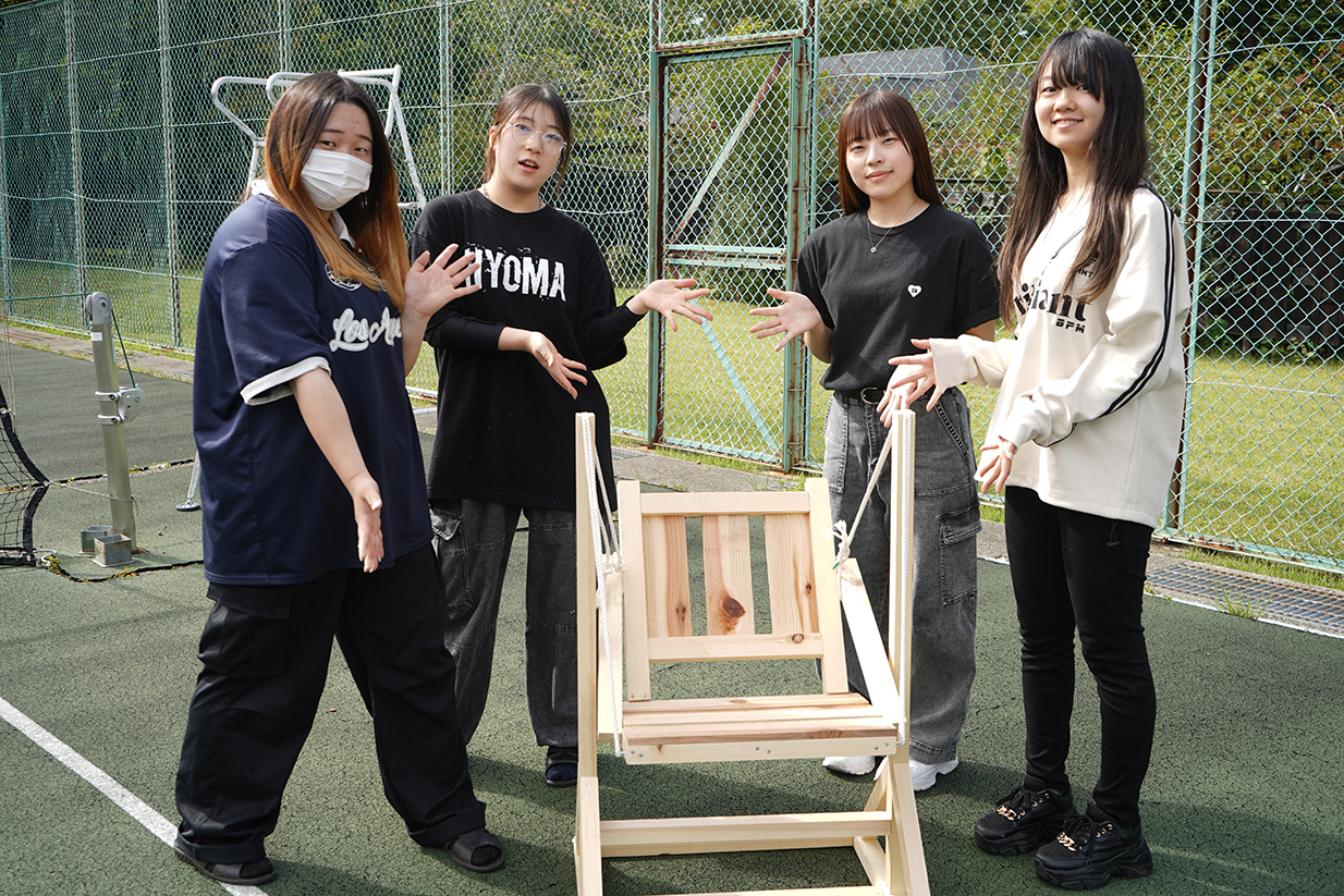 自然の中で作品づくり！美術制作科2年生「オープンセットゼミ」