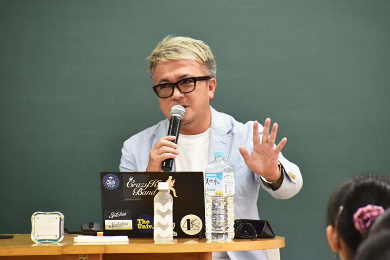 賢プロダクション 代表取締役社長の内海賢太郎さんが来校！