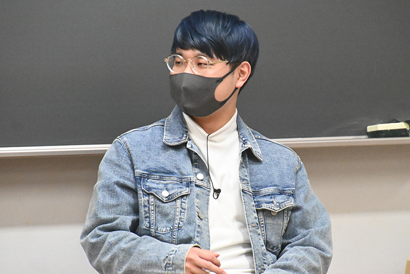 (株)REVELでMAミキサーとして、テレビ番組などの音声編集を担当している石山直岳さん